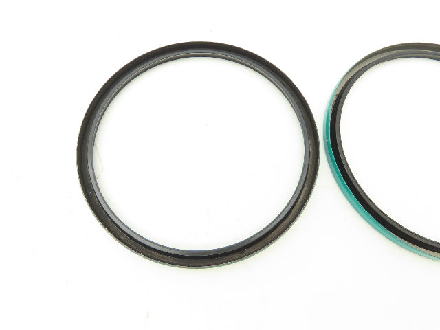 CR 39835 Oil Seal Single Lip 4.00" Shaft Dia 4.501" x .250" Width OD Lot of 2
