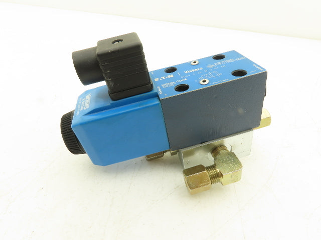 Vickers DG4V 3 2A M U H7 60 Directional Valve w/4-Port D03 Hydraulic Manifold