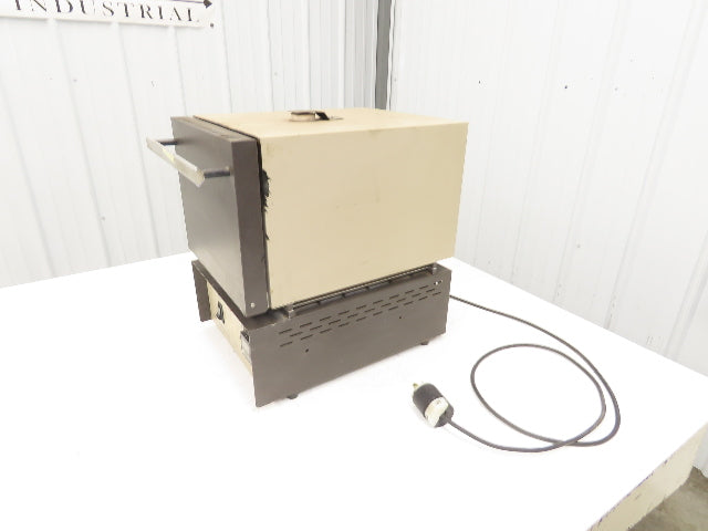 Thermolyne 48000 1400 Benchtop Muffle Furnace Oven 1450W 120V 1PH