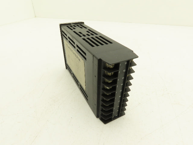 Eurotherm 808/L1/NO/R1/C4/(AKHF205)// Digital Temperature Controller 32-800°F