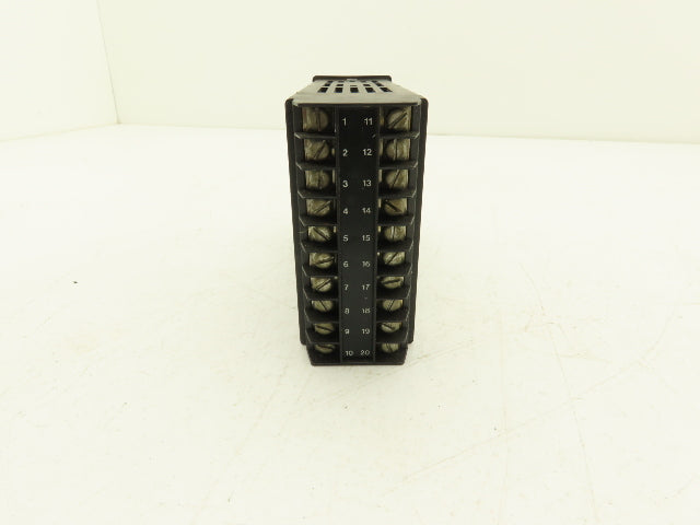 Eurotherm 808/L1/NO/R1/C4/(AKHF205)// Digital Temperature Controller 32-800°F
