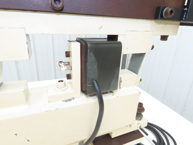 Hoosier Vibratory Linear Parts Feeder 33-1/2" Long 120V 1-1/4" W