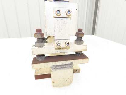 Hoosier Vibratory Linear Parts Feeder 33-1/2" Long 120V 1-1/4" W