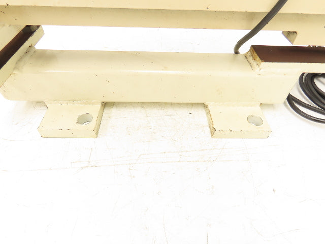 Hoosier Vibratory Linear Parts Feeder 33-1/2" Long 120V 1-1/4" W