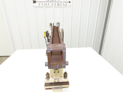 Hoosier Vibratory Linear Parts Feeder 33-1/2" Long 120V 1-1/4" W