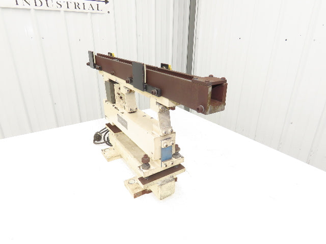 Hoosier Vibratory Linear Parts Feeder 33-1/2" Long 120V 1-1/4" W