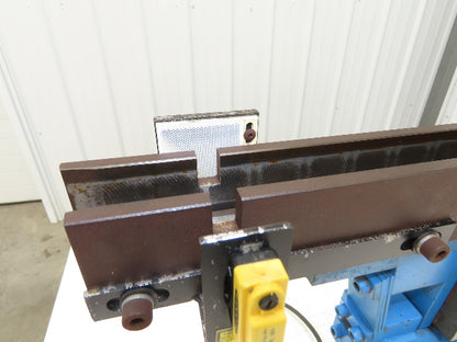 Vibratory Linear Parts Feeder 33-1/2" Long 120 Volt Coil 1-1/4" Wide Guild Rail