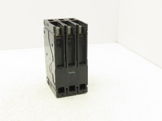 Siemens ED43B040 SENTRON 40A Circuit Breaker 480V 3-Pole