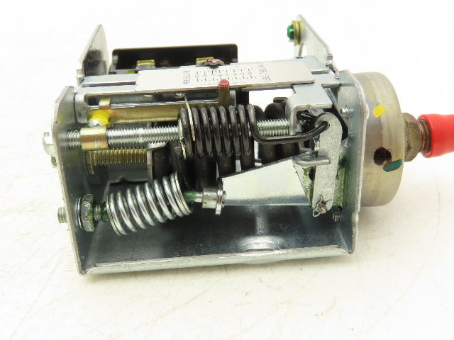 Johnson Controls P170AA-2C Pressure Control Switch 0-150 PSI 1/4" Flared