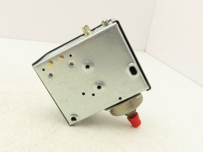 Johnson Controls P170AA-2C Pressure Control Switch 0-150 PSI 1/4" Flared