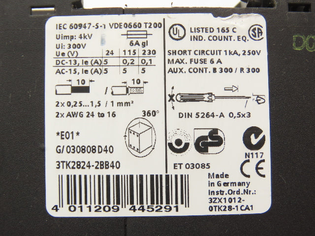 Siemens 3TK2824-2BB40 Digital Safety Relay Input Output Module 230V
