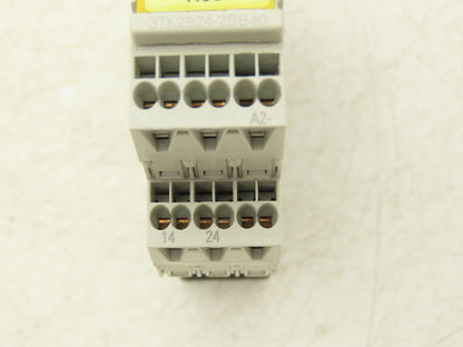 Siemens 3TK2824-2BB40 Digital Safety Relay Input Output Module 230V