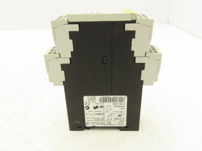 Siemens 3TK2824-2BB40 Digital Safety Relay Input Output Module 230V