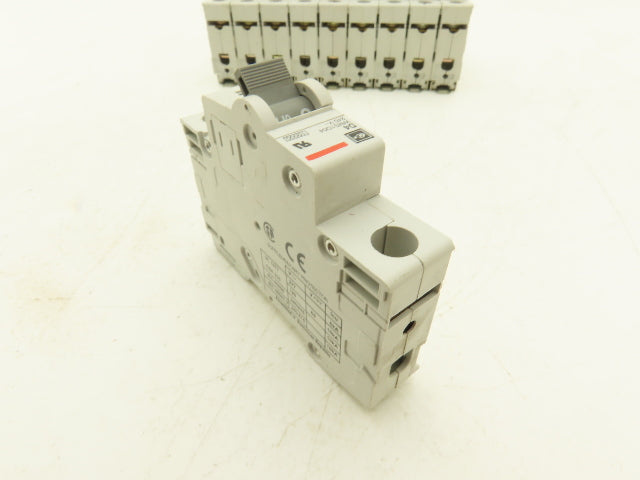 Cutler Hammer WMS1D04 Single Pole Circuit Breaker 4A 240V D-Curve Lot of 10