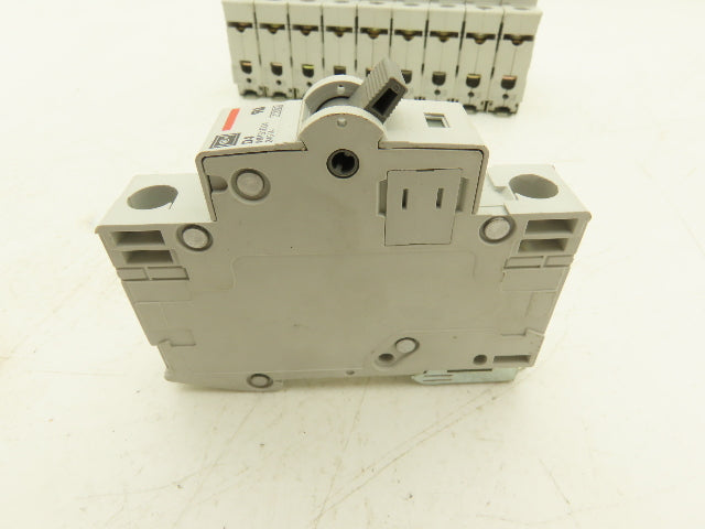 Cutler Hammer WMS1D04 Single Pole Circuit Breaker 4A 240V D-Curve Lot of 10