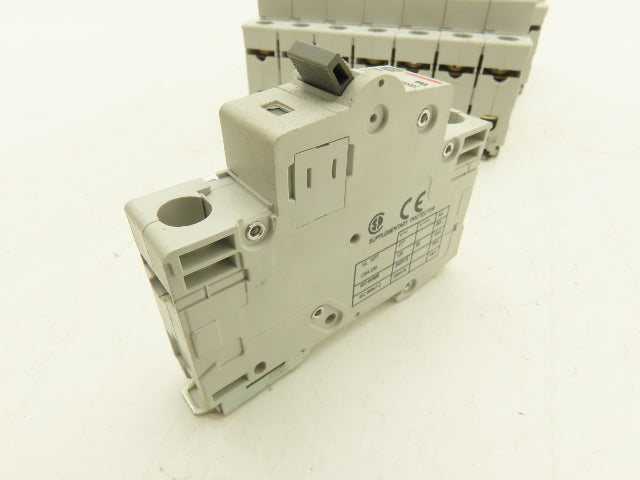 Cutler Hammer WMS1D04 Single Pole Circuit Breaker 4A 240V D-Curve Lot of 16
