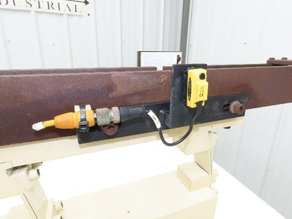 Hoosier Vibratory Linear Parts Feeder 35-1/4" Long 120V 1-1/4" W