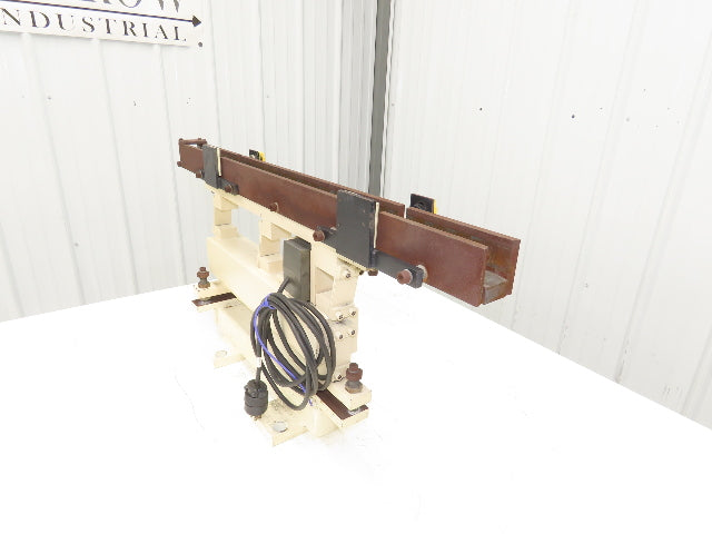 Hoosier Vibratory Linear Parts Feeder 35-1/4" Long 120V 1-1/4" W