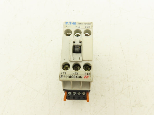 Eaton E111A09X3N Motor Starter Contactor 600V 9A 3 Pole 30 HP 24VDC Coil