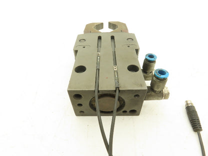 phd GRB11-2-32 X 180 -M Pneumatic Gripper 32mm Bore 180 Degree Regular Duty