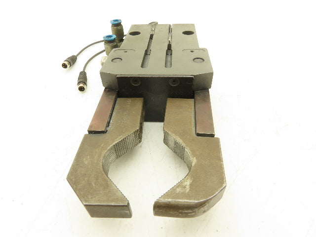 phd GRB11-2-32 X 180 -M Pneumatic Gripper 32mm Bore 180 Degree Regular Duty