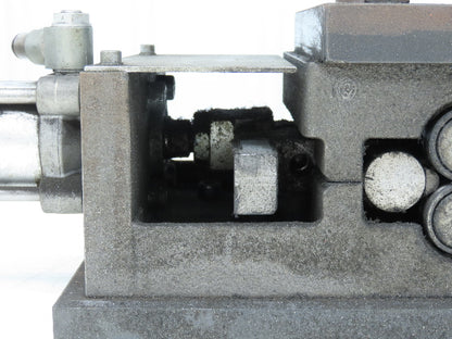 Rexroth CS PE 2/XP BG2 Workpiece Pallet Positioning Unit Pneumatic Cylinder