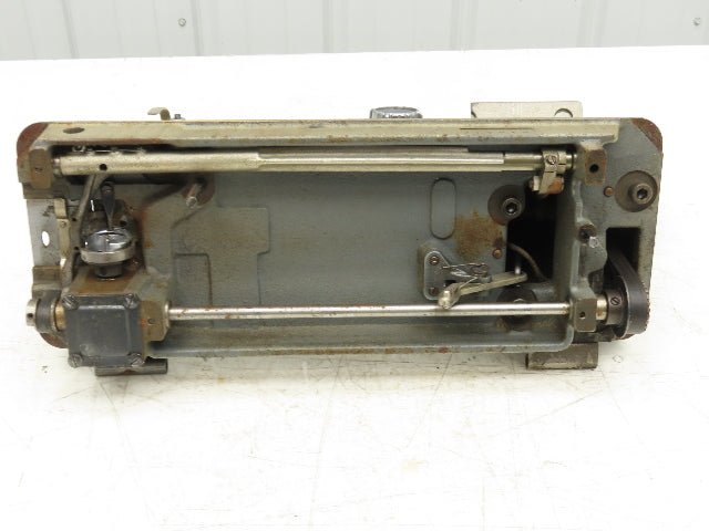 Consew Model 175 Industrial Sewing Machine Head Single Needle Straight & Zig Zag