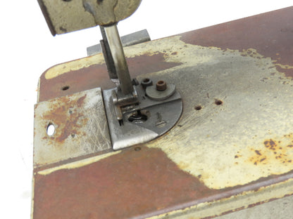 Consew Model 175 Industrial Sewing Machine Head Single Needle Straight & Zig Zag