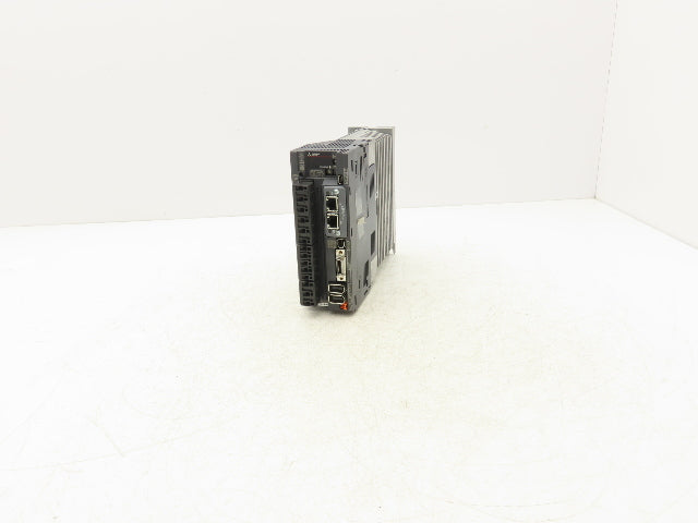 Mitsubishi MR-J4-60TM4-PNT MELSERVO AC Servo Drive 600W 323V Out 380-480V 3Ph