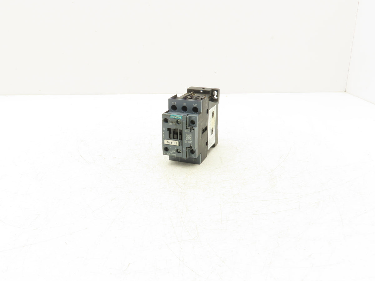Siemens 3RT2028-1BB40 Motor Starter Contactor 25Hp 575V 3Ph Screw Terminal 24V