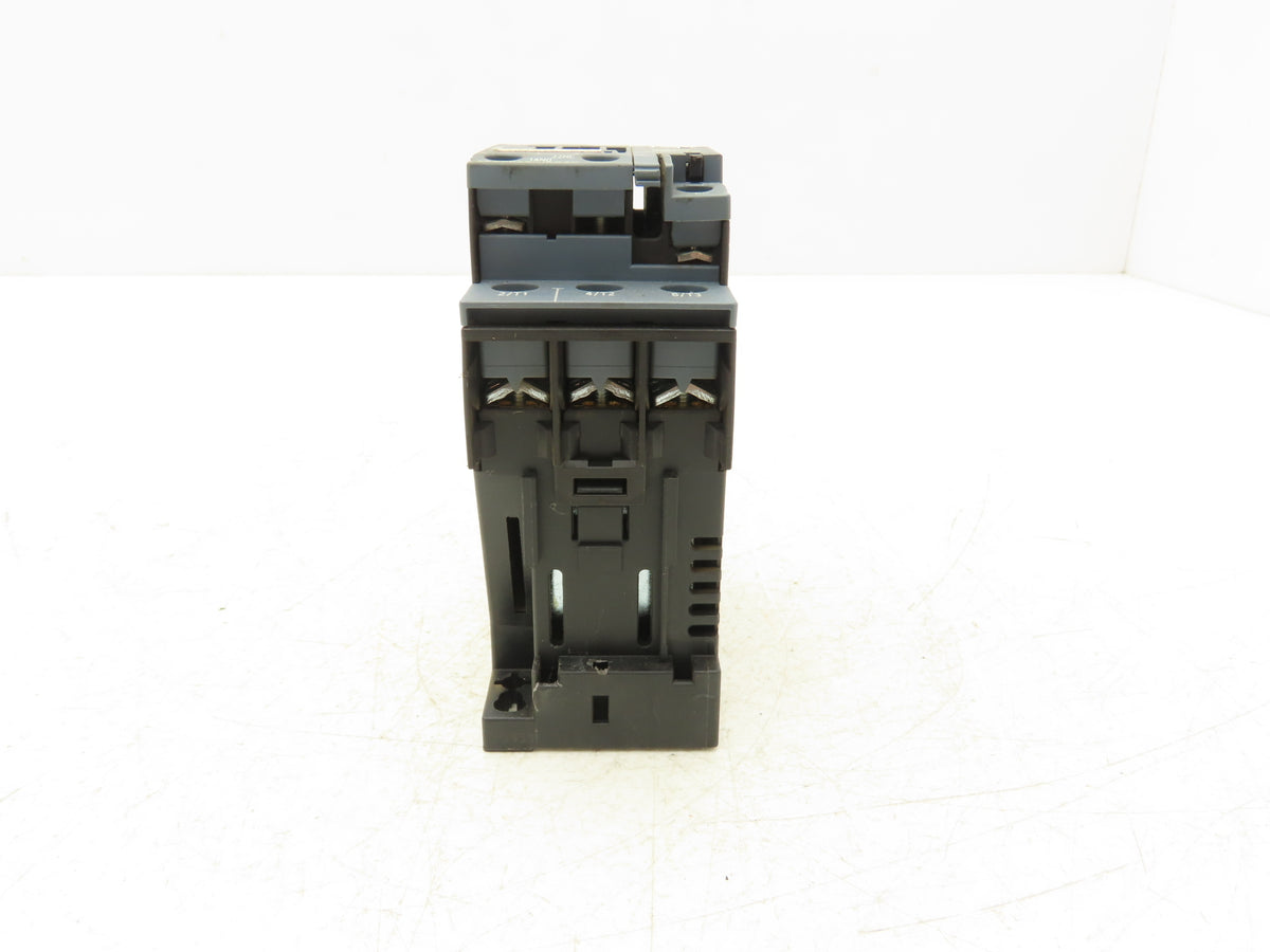 Siemens 3RT2028-1BB40 Motor Starter Contactor 25Hp 575V 3Ph Screw Terminal 24V