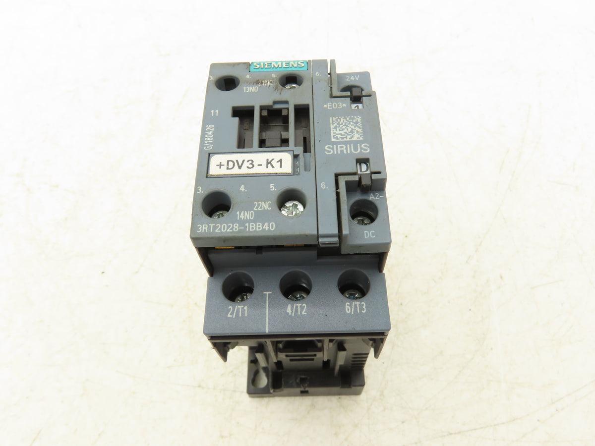 Siemens 3RT2028-1BB40 Motor Starter Contactor 25Hp 575V 3Ph Screw Terminal 24V