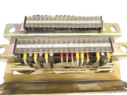 TAM NA-DTM8.3KVA-A Multi Tap Current Transformer 8.3kVA 380-480V In 20-230V Out
