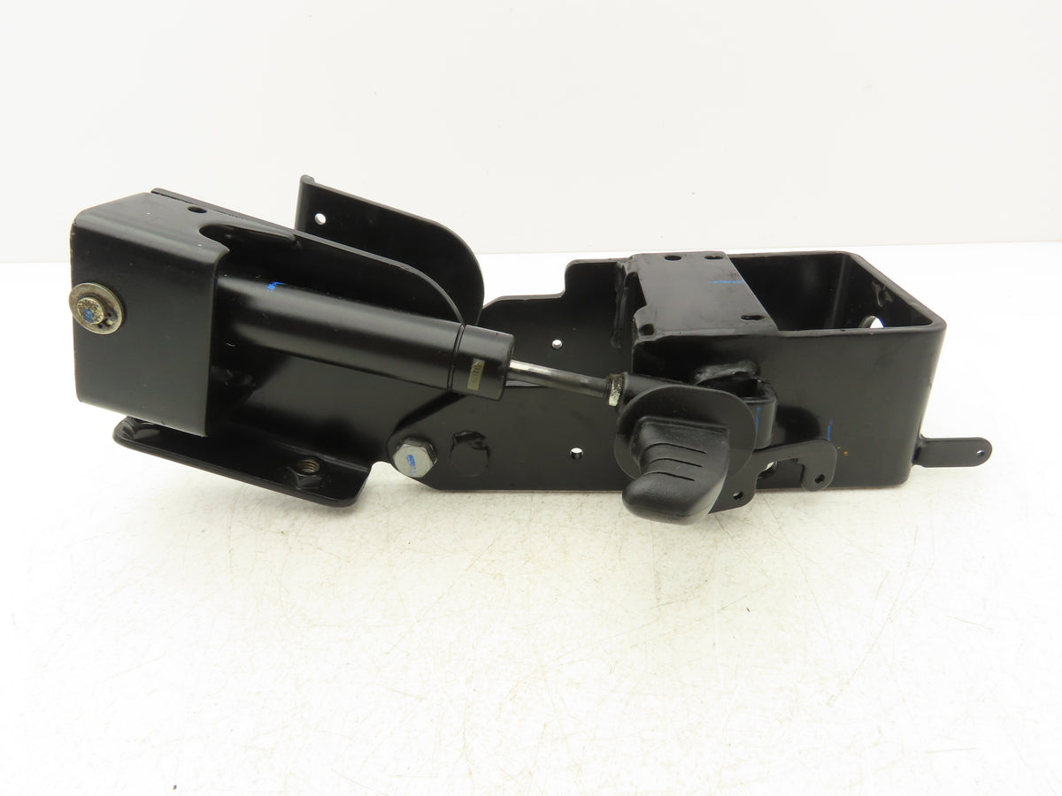 Yale ERC060VGN48TE088 Forklift Steering Column Tilt Bracket Assembly