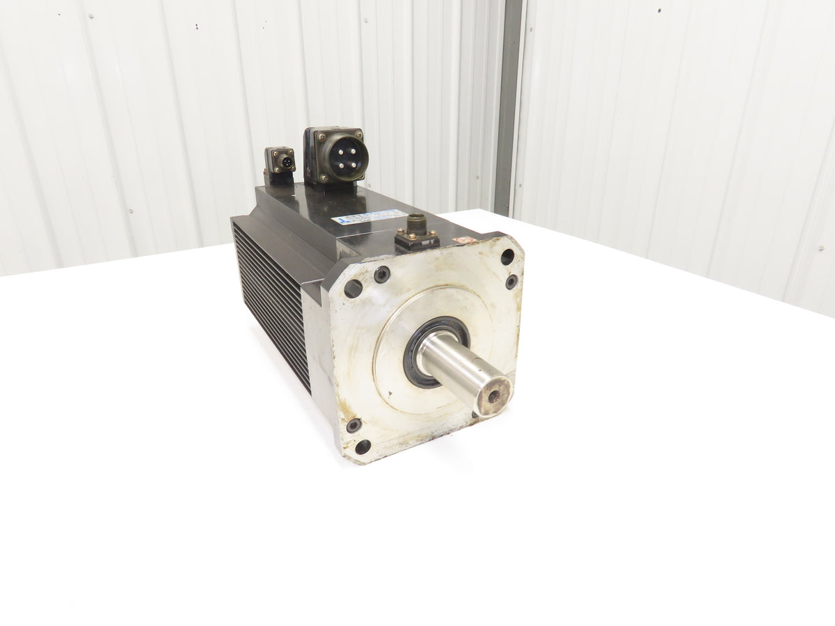 Okuma BL-MP400J-25SBB Servo Motor 6.2kw 2500 RPM 133V 3PH Encoder ER-JG-7200D