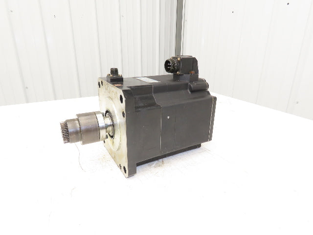 Okuma BL-MC100J-20SB Servo Motor 2kw 2000 RPM 133V 3PH Encoder ER-JG-7200D