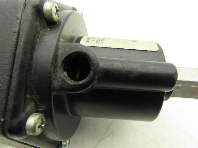 Fairchild 2500 Pneumatic Air Governaire Model 2500 Reversing Relay 250 PSI