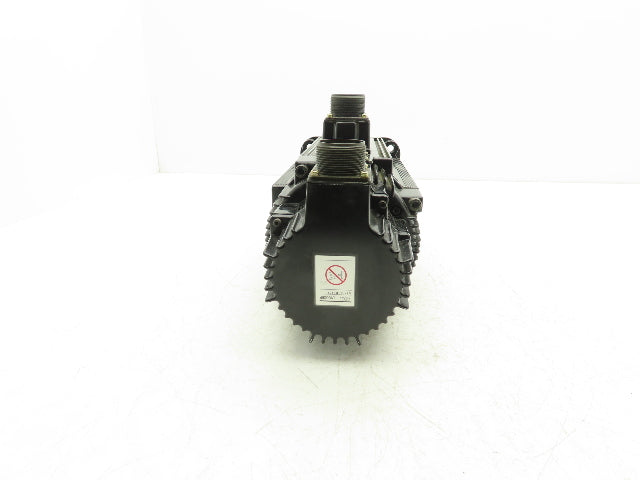 Yaskawa SGMG-13AWA-YR13 AC Servo Motor1300W 1500 RPM 10.7 A Encoder UTMAE-B12DA