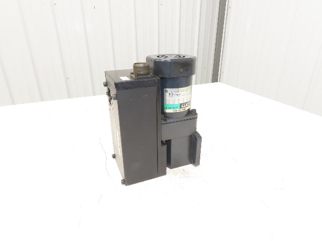 Oriental Motor 5RK60GU-AWT 120:1 Reversible Gearmotor 115V CC1 Controller Box