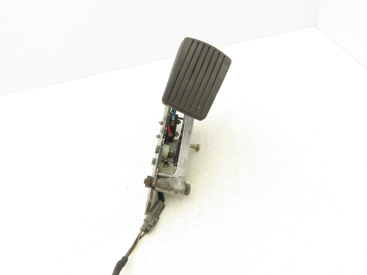 Hyster E50Z-33 Electric Forklift Brake Pedal & Master Cylinder Assembly