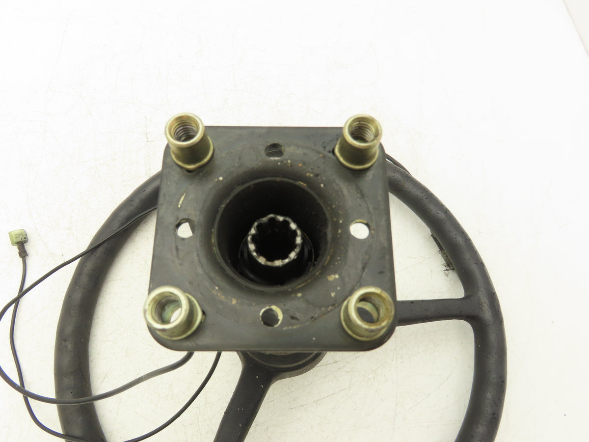Hyster Forklift Steering Wheel & Bracket Assembly Removed From E50Z-33