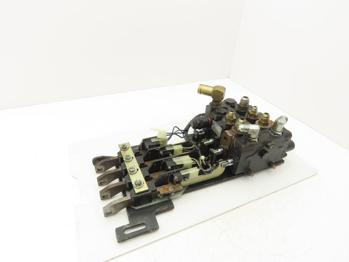 Husco 5000-C259 D Hydraulic 4-Spool Forklift Mast Control Valve Off E50Z-33