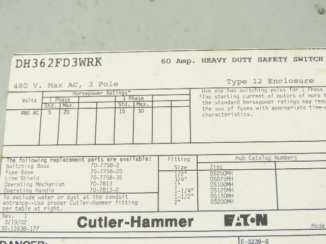 Cutler Hammer Disconnect Switch 60A 600V Fused Russellstoll DS6404MP Receptacle