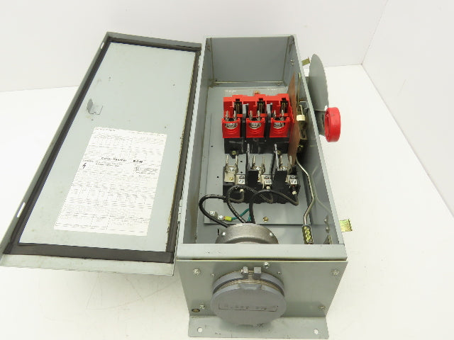 Cutler Hammer Disconnect Switch 60A 600V Fused Russellstoll DS6404MP Receptacle