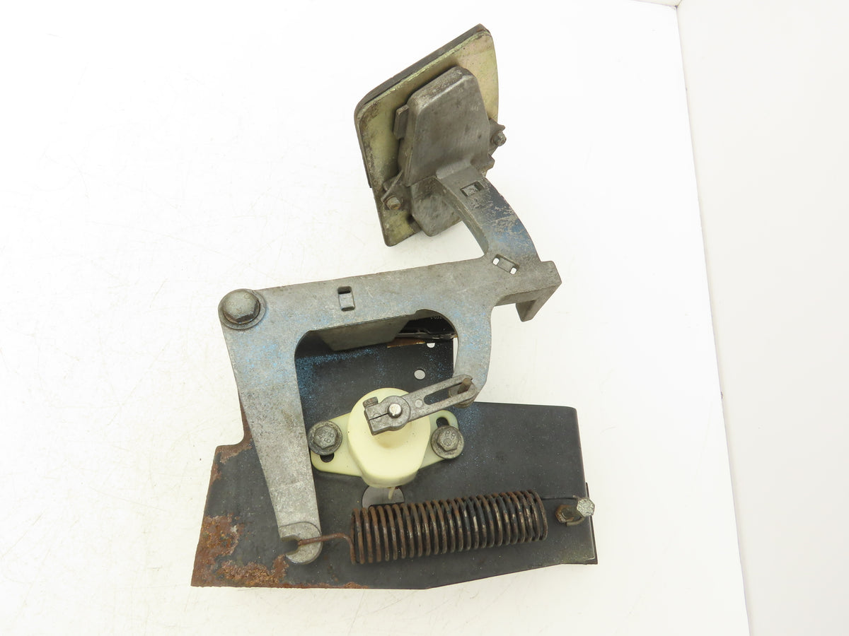 Yale Forklift Throttle Accelerator Pedal Bracket & Potentiometer Off ERC080HD
