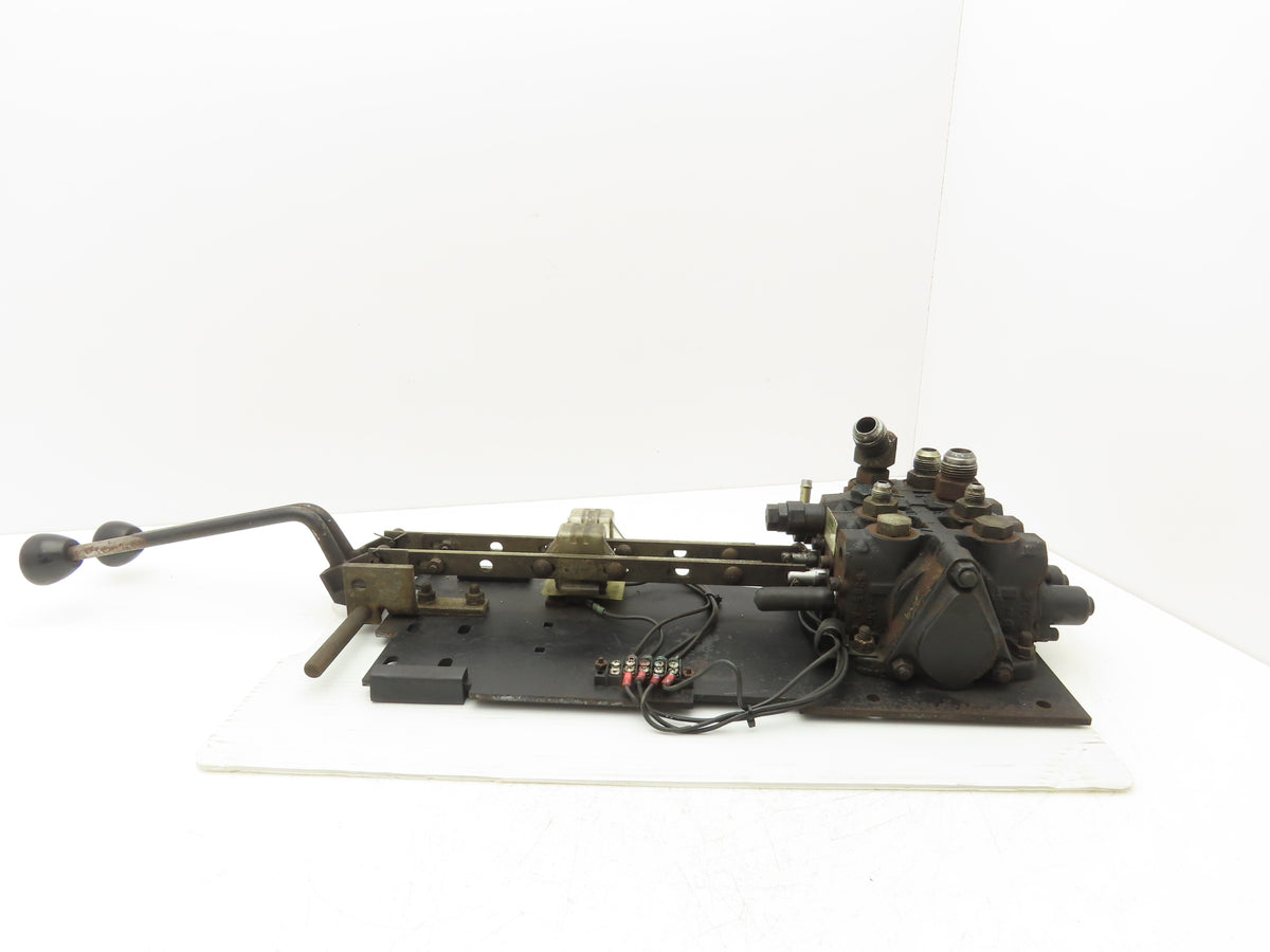 Yale Hydraulic 2-Spool 2 Lever Forklift Mast Control Valve Assembly Off ERC080