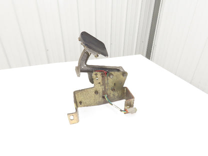 Yale Forklift Throttle Accelerator Pedal Bracket & Potentiometer Off ERC120HGN