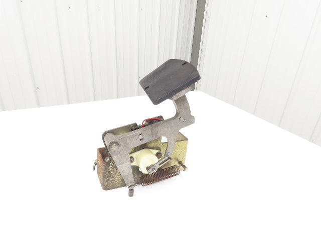 Yale Forklift Throttle Accelerator Pedal Bracket & Potentiometer Off ERC120HGN
