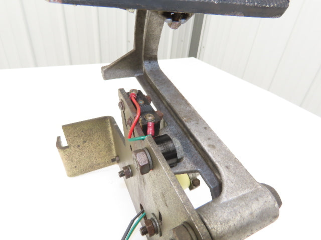 Yale Forklift Throttle Accelerator Pedal Bracket & Potentiometer Off ERC120HGN