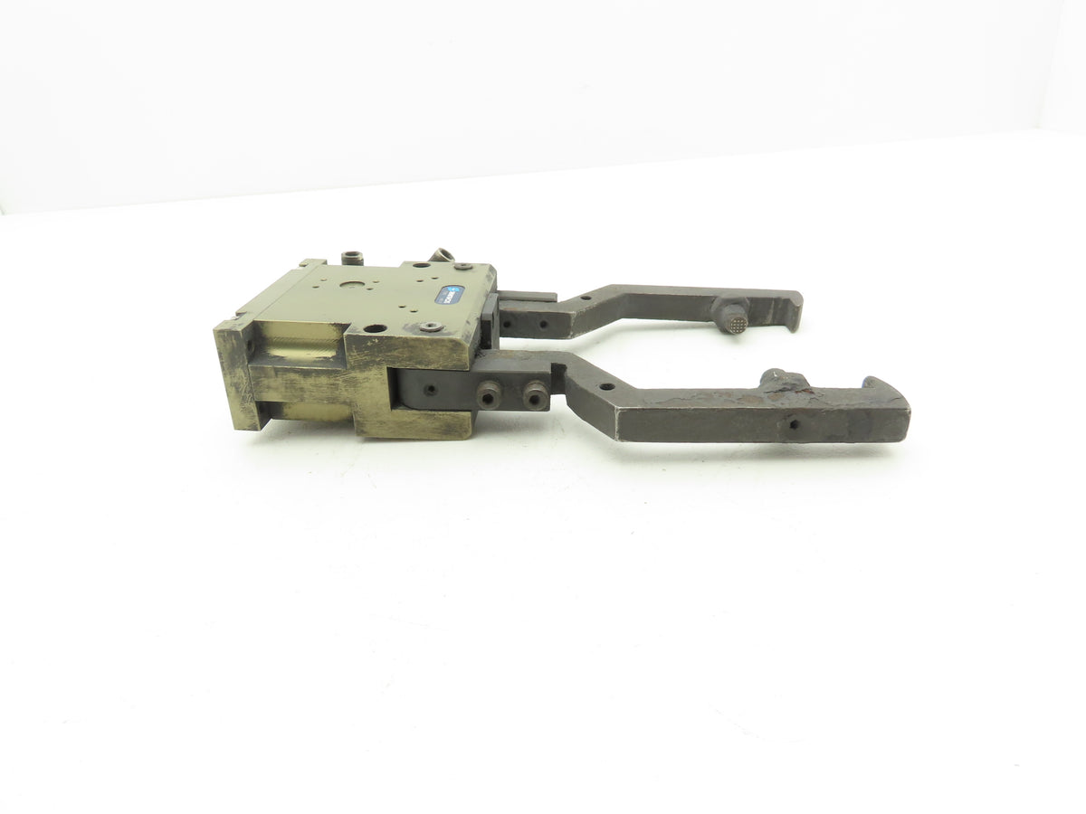 Schunk PWG 90-F 302632 Pneumatic Angular Gripper Mechanical Two Finger For Robot
